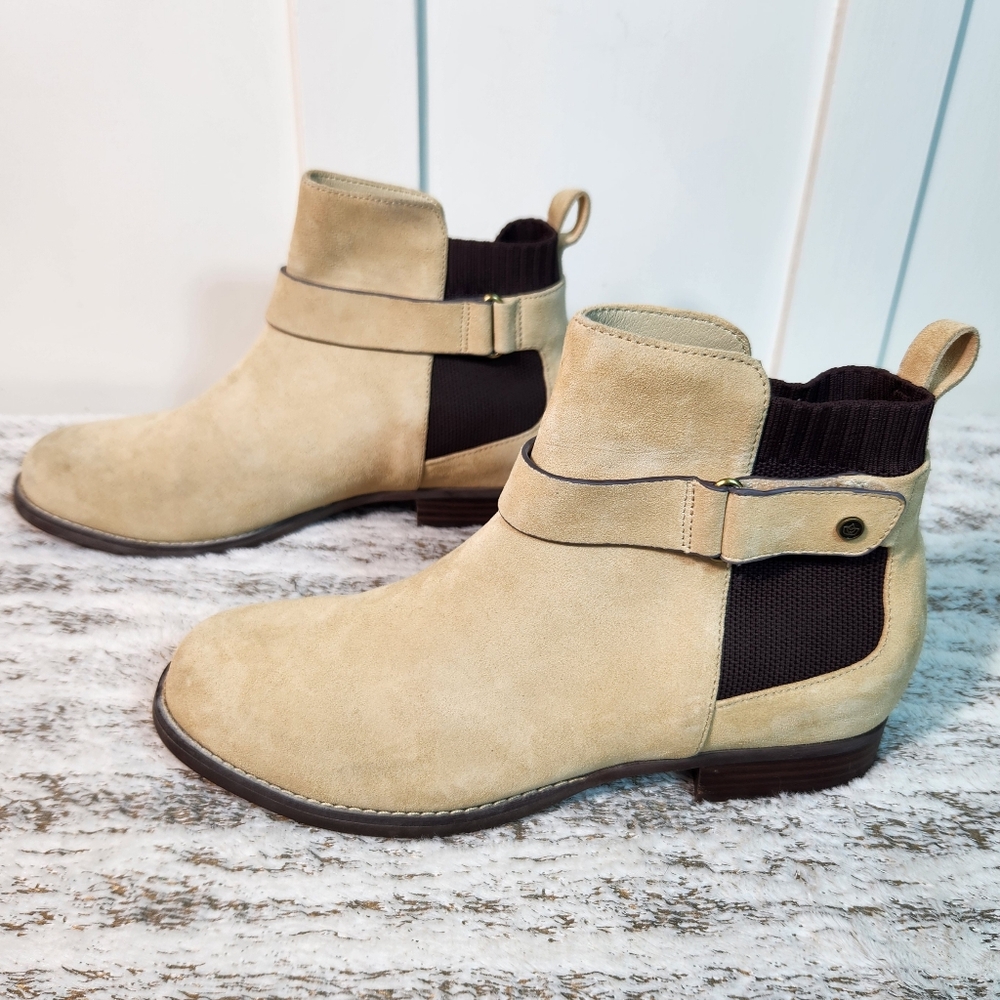 Spenco "Park Avenue" Suede Chelsea Ankle Boot Wheat Cream Tan | Women's Size 10D - Picture 2 of 13